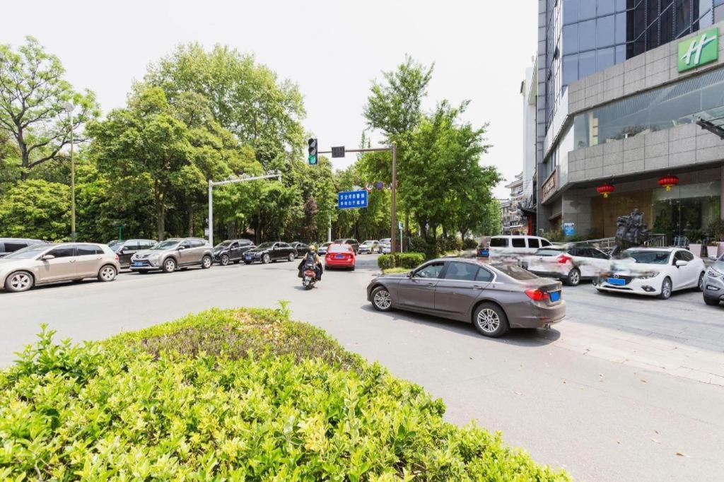 Holiday Inn Express Yangzhou City Center By Ihg Luaran gambar
