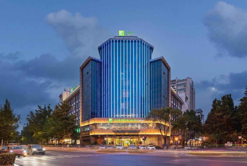 Holiday Inn Express Yangzhou City Center By Ihg Luaran gambar