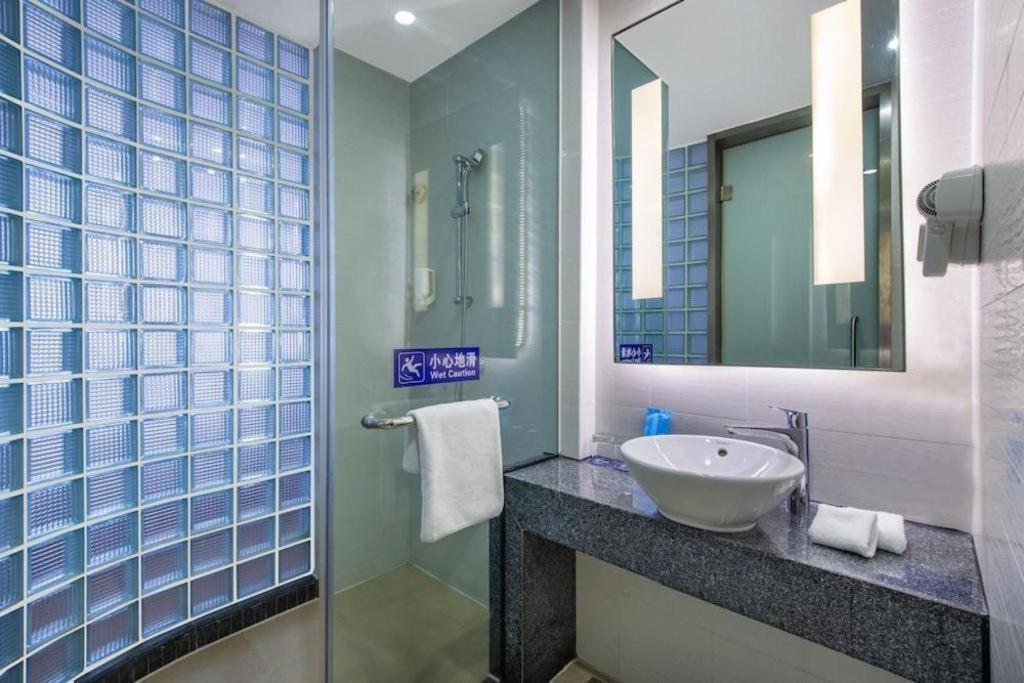 Holiday Inn Express Yangzhou City Center By Ihg Luaran gambar